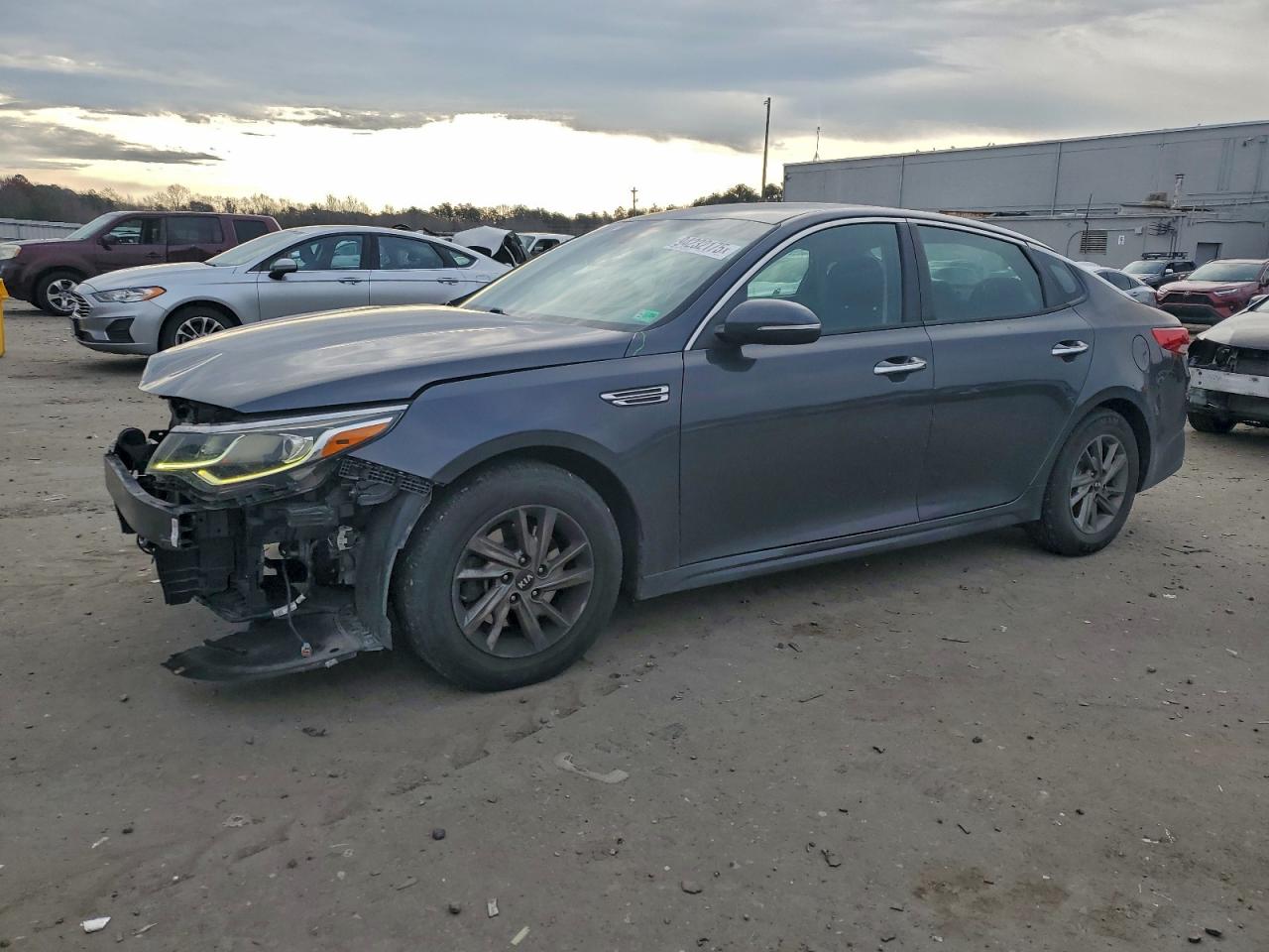 Kia Optima Lx Image 1