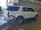 Ford Explorer Xlt Image 8