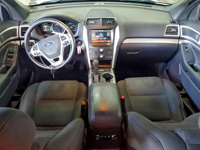 Ford Explorer Xlt Image 6