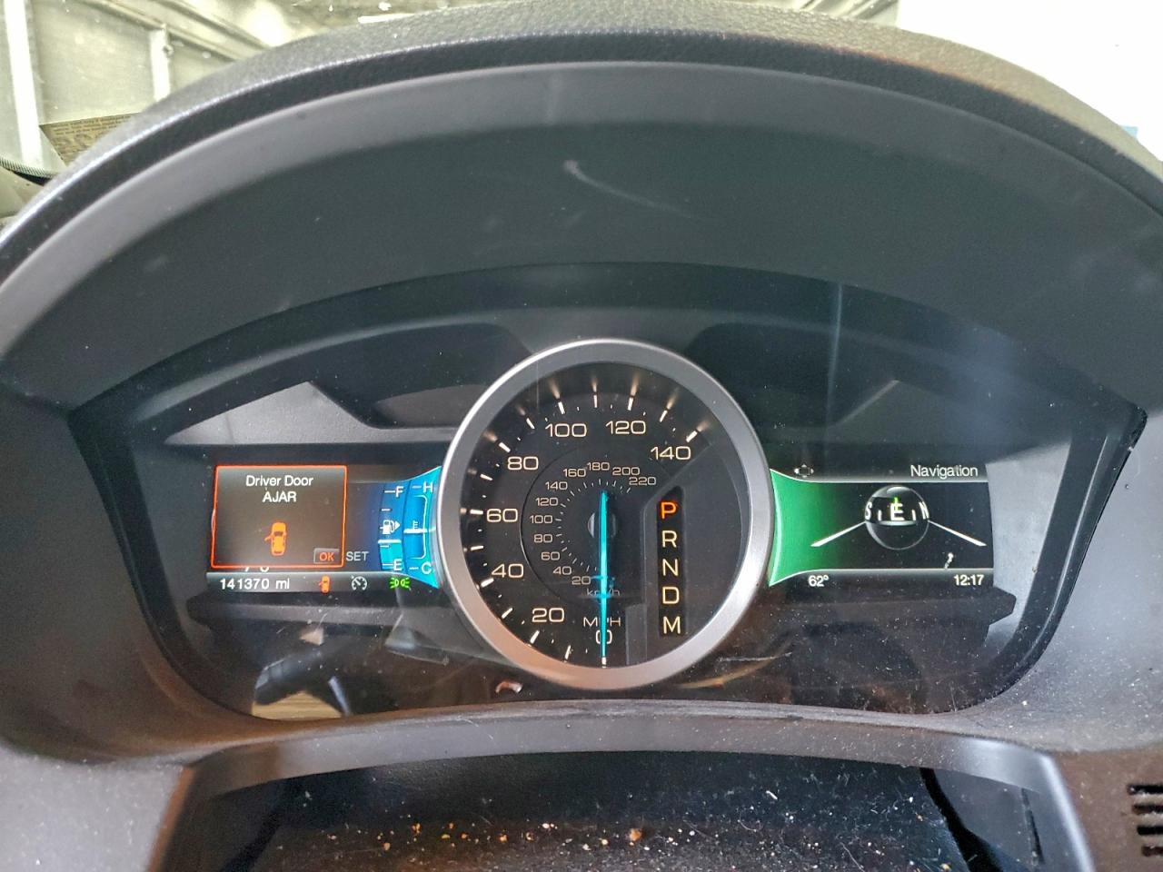 Ford Explorer Xlt Image 11