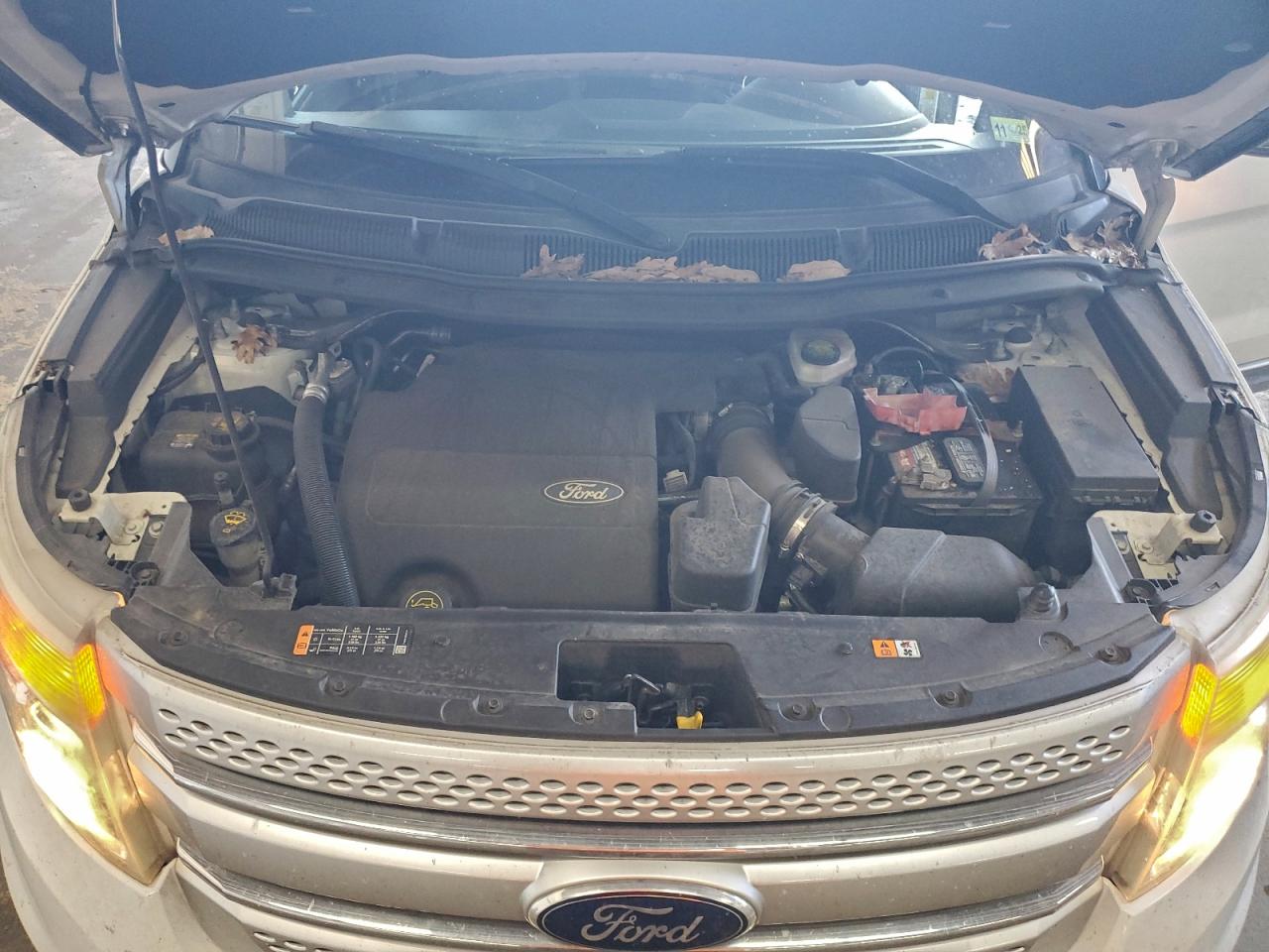 Ford Explorer Xlt Image 12