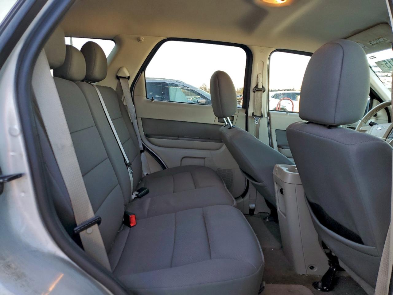 Ford Escape Xlt Image 2