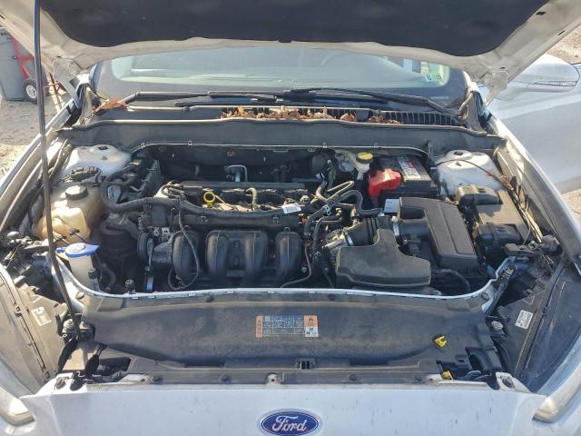 Ford Fusion Se Image 6