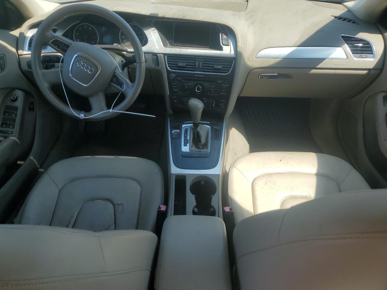 Audi A4 Premium Image 6