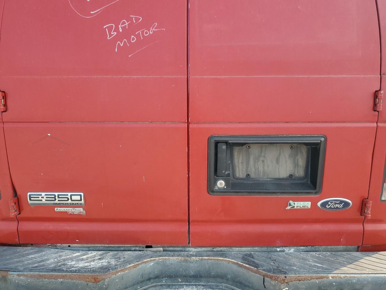 Ford Econoline E350 Super Duty Van Image 4