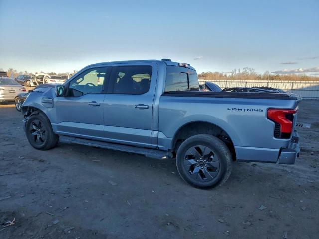 Ford F-150 Lightning Pro Image 3
