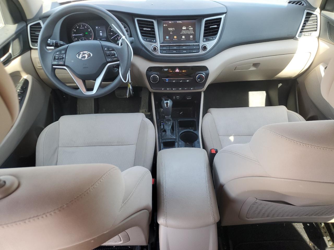 Hyundai TUCSON Sel Image 7