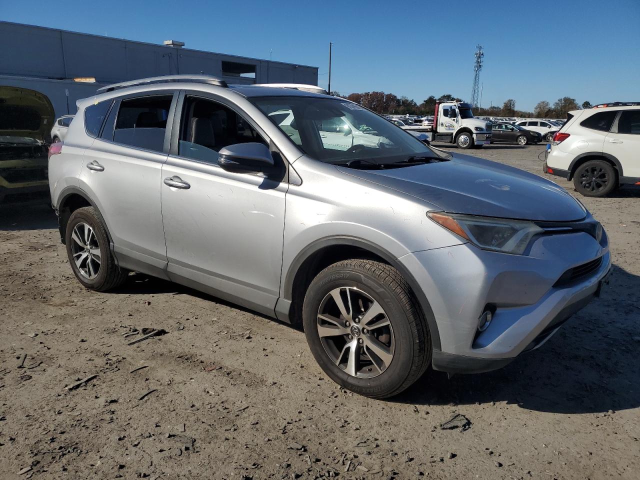 Toyota RAV4 Xle Image 8