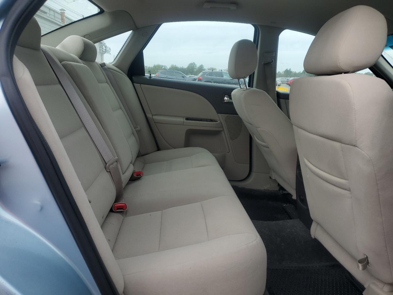 Ford Taurus Sel Image 9