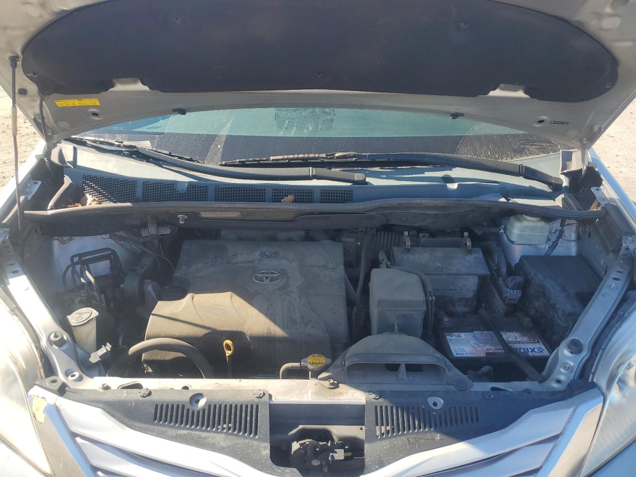 Toyota Sienna Xle Image 11