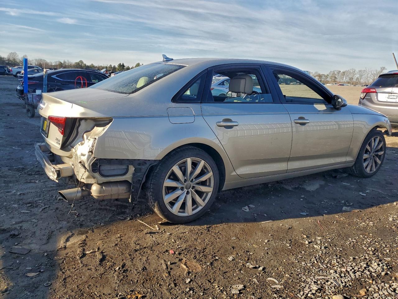 Audi A4 Ultra Premium Image 12