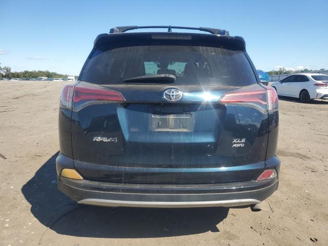 Toyota RAV4 Xle Image 12