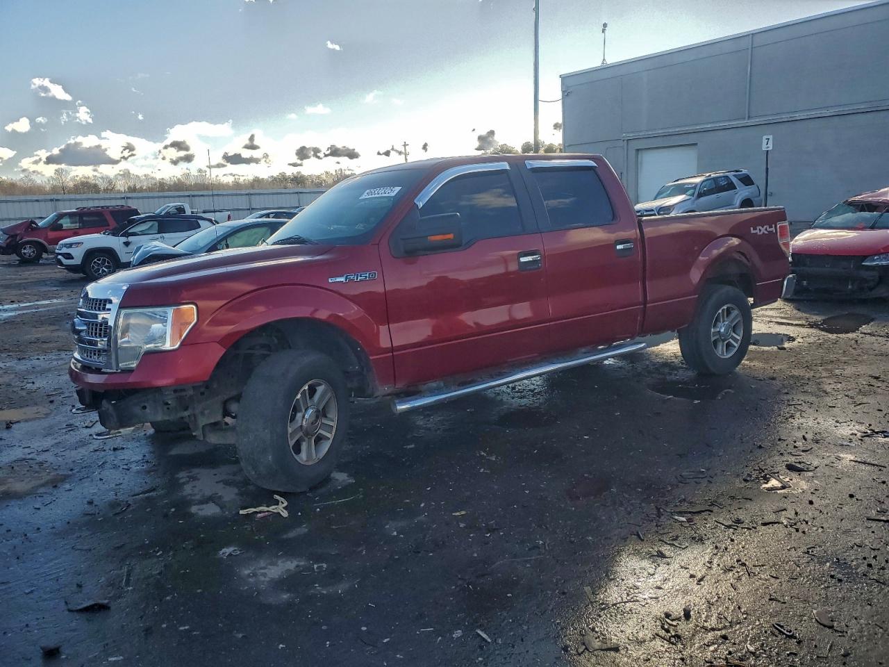 Ford F-150 Supercrew Image 1