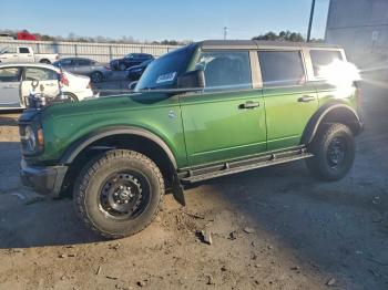  Salvage Ford Bronco