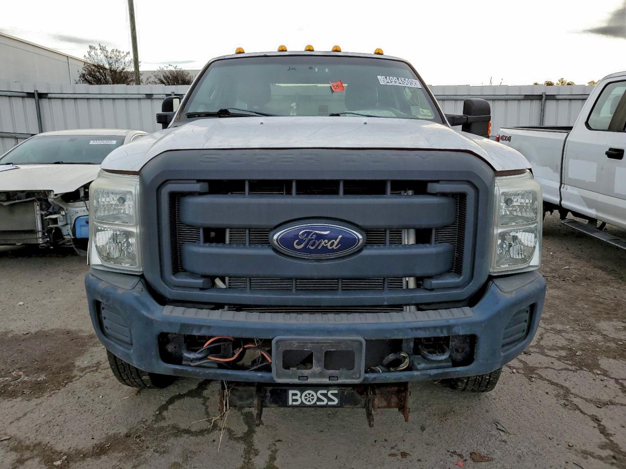 Ford F-350 Super Duty Image 2