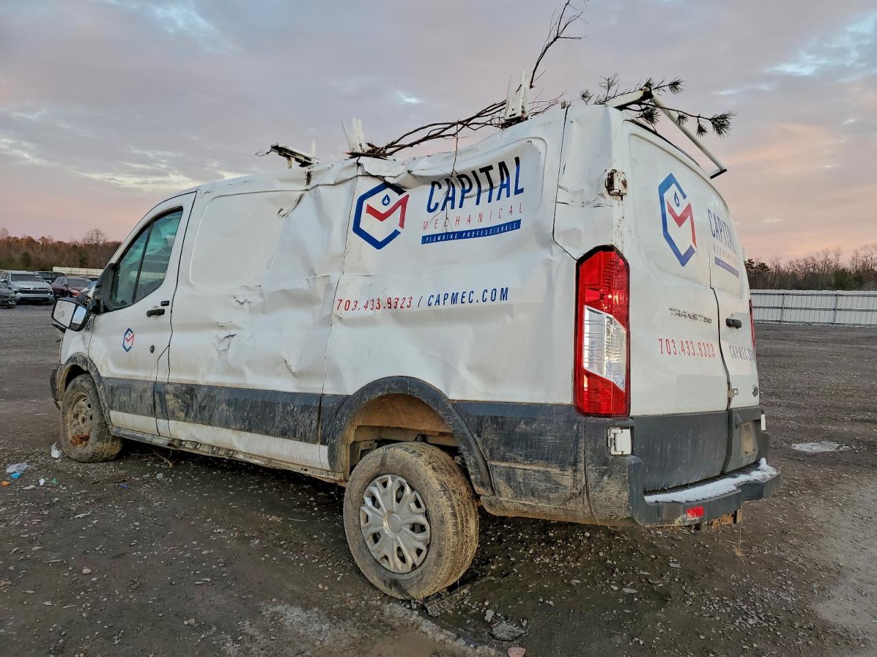 Ford Transit T-250 Image 2