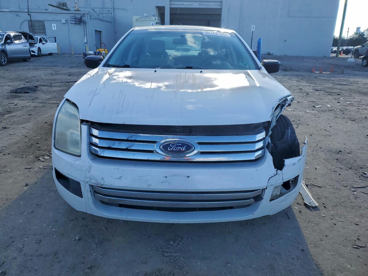 Ford Fusion S Image 7