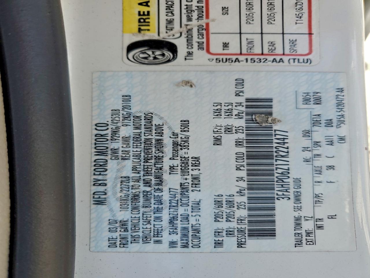 Ford Fusion S Image 8