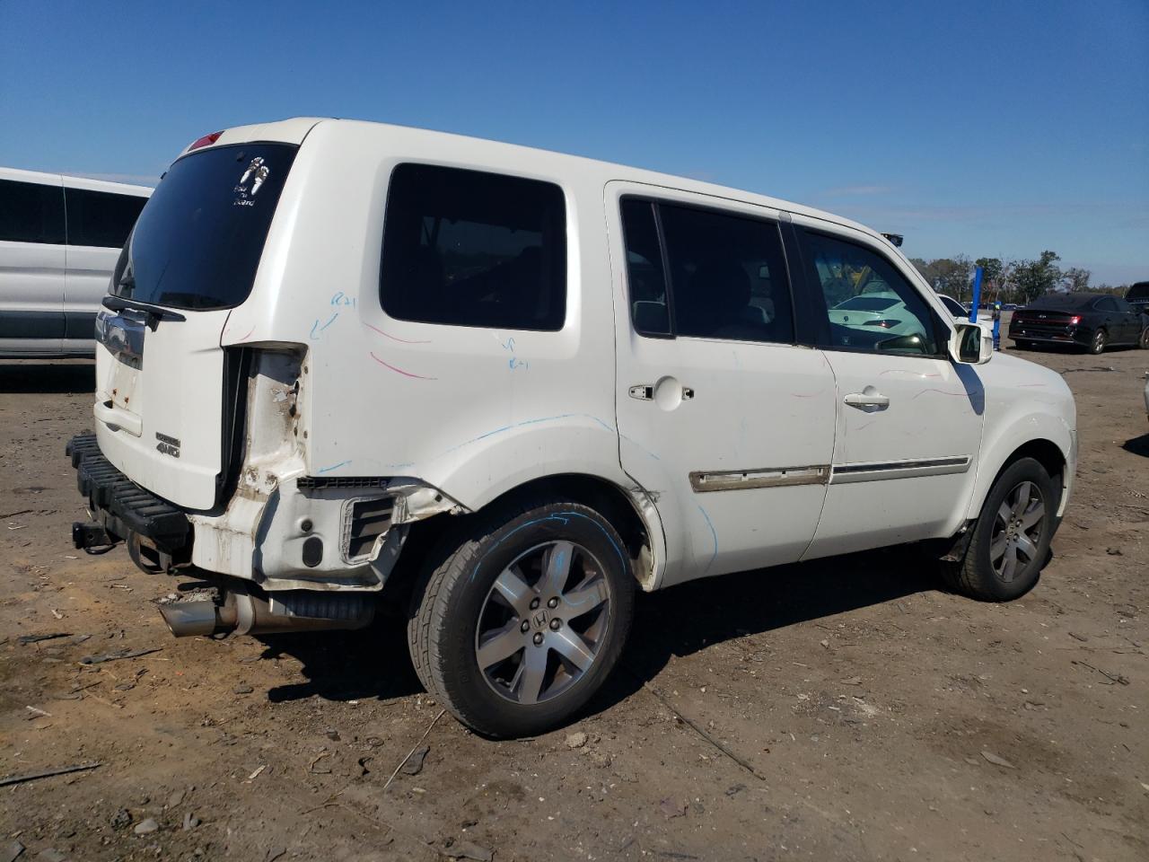 Honda Pilot Touring Image 8