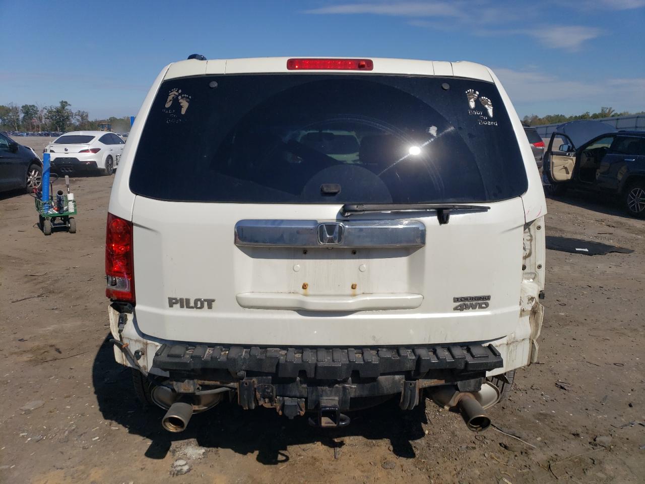 Honda Pilot Touring Image 4