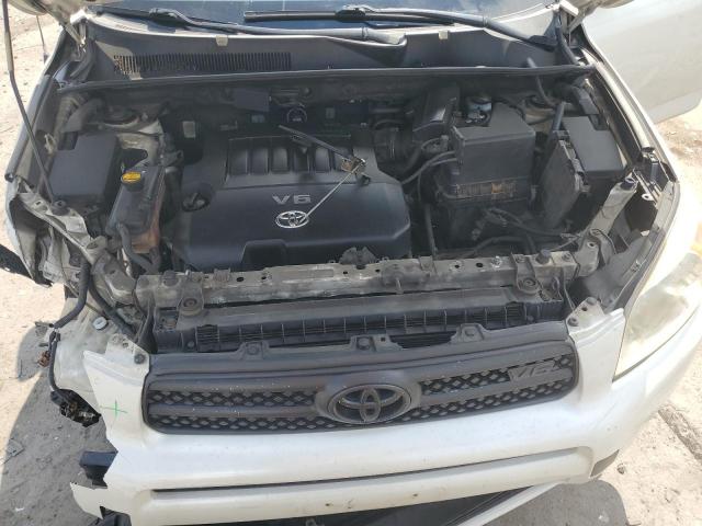 Toyota RAV4 Limited Image 6