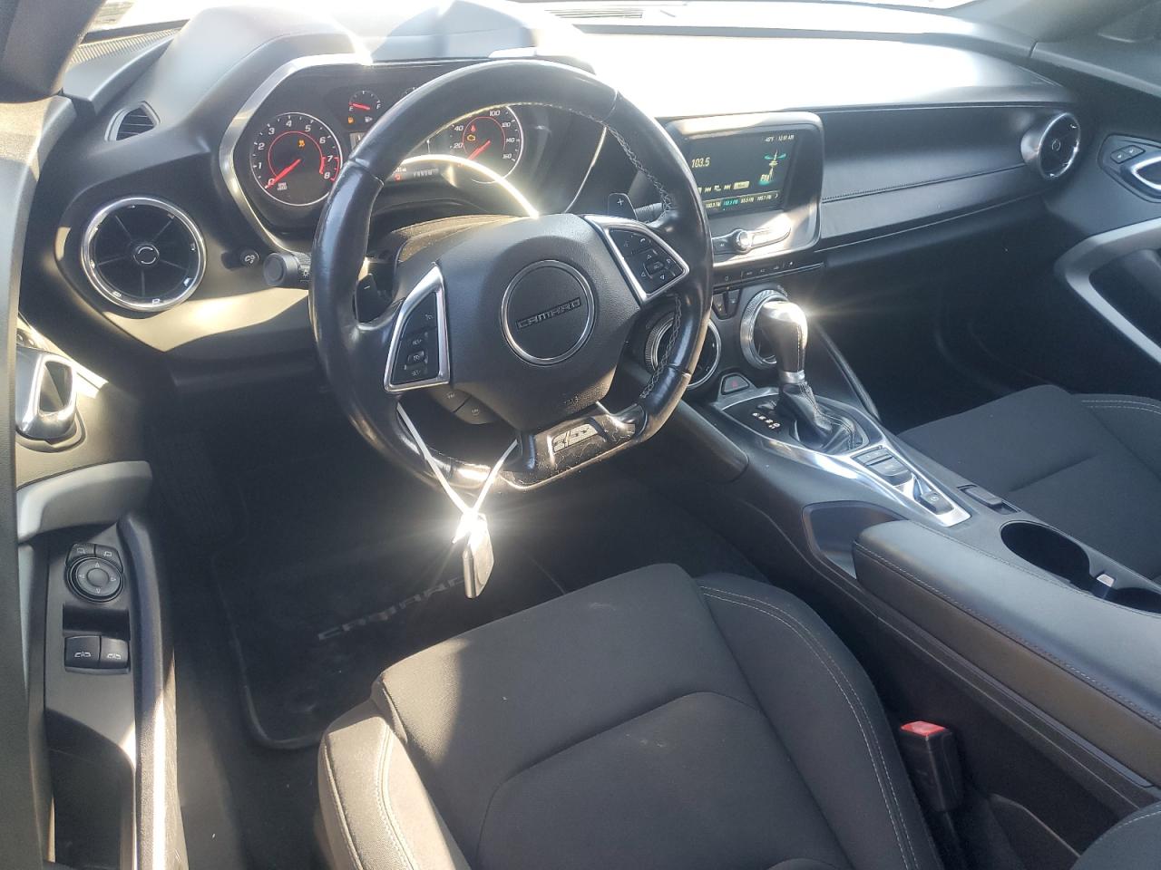 Chevrolet Camaro Lt Image 12