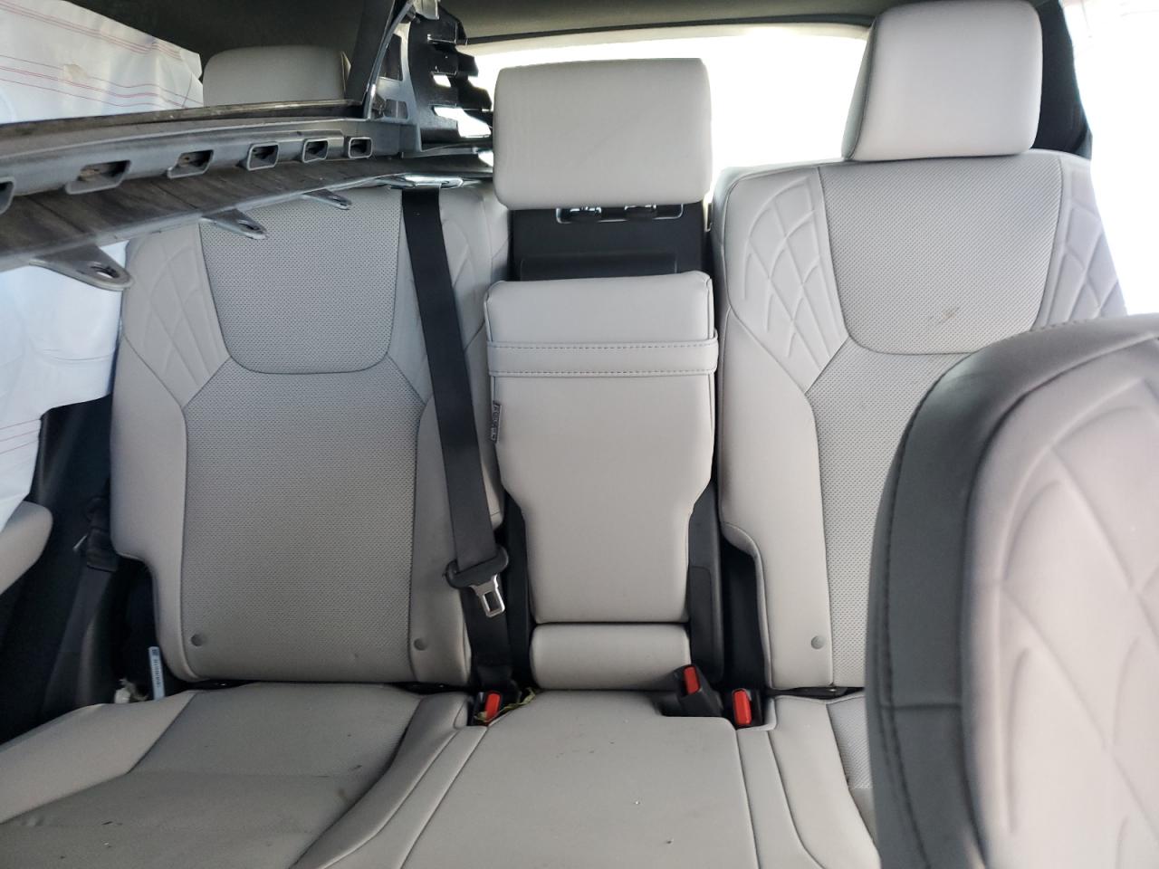 Lexus RX 350 Base Image 11