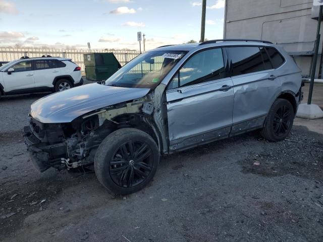  Salvage Volkswagen Tiguan