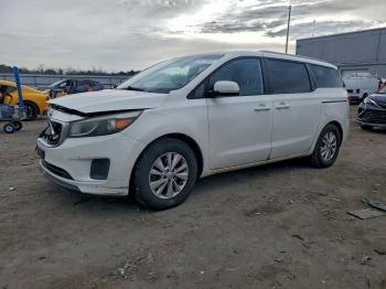  Salvage Kia Sedona