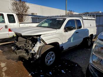  Salvage Nissan Frontier