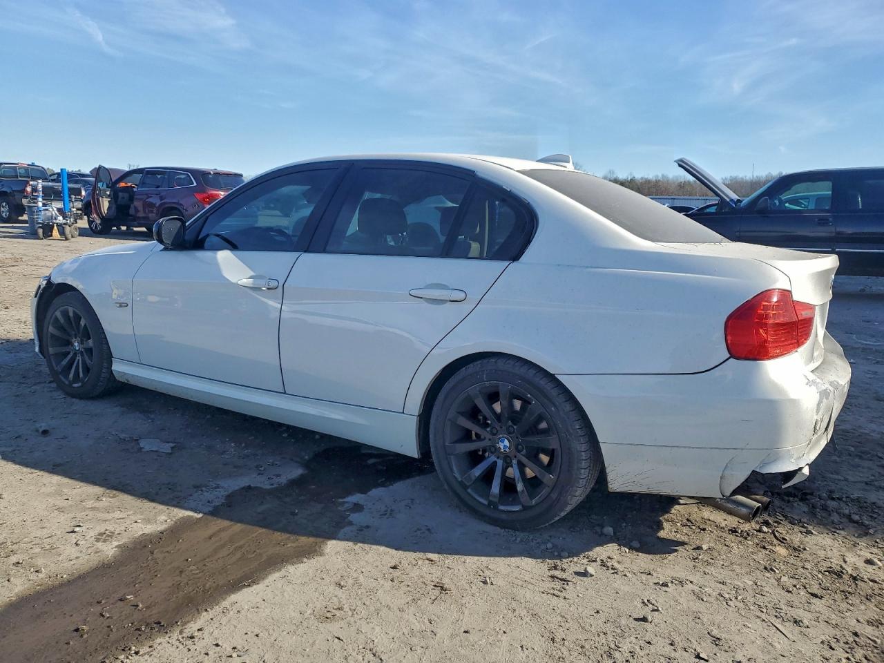 BMW 3 Series I Image 3