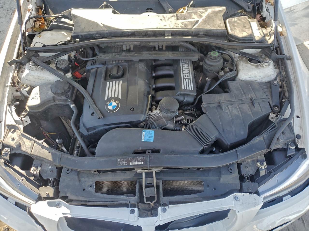 BMW 3 Series I Image 8