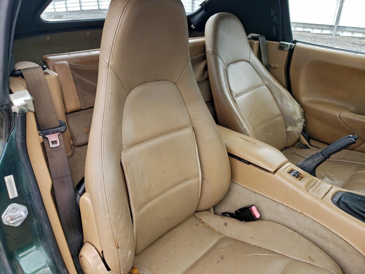 Mazda Mx5 Base Image 11