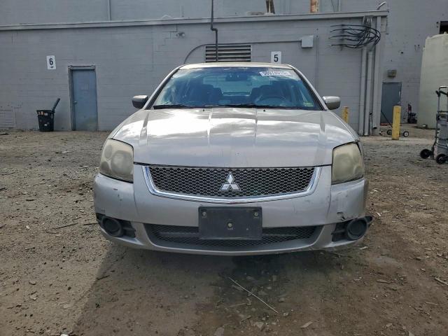 Mitsubishi Galant Fe Image 12