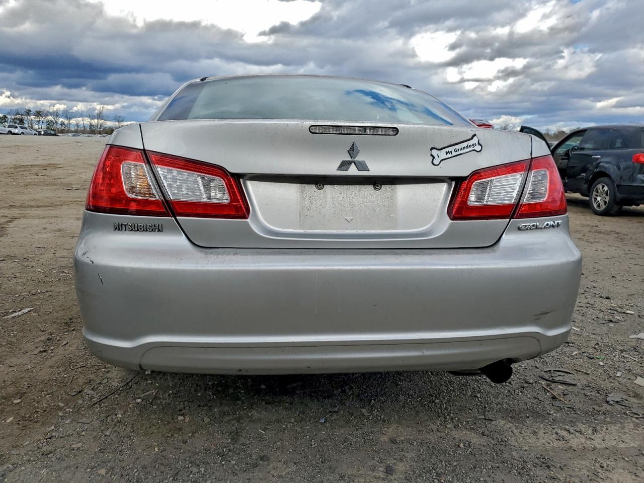 Mitsubishi Galant Fe Image 9