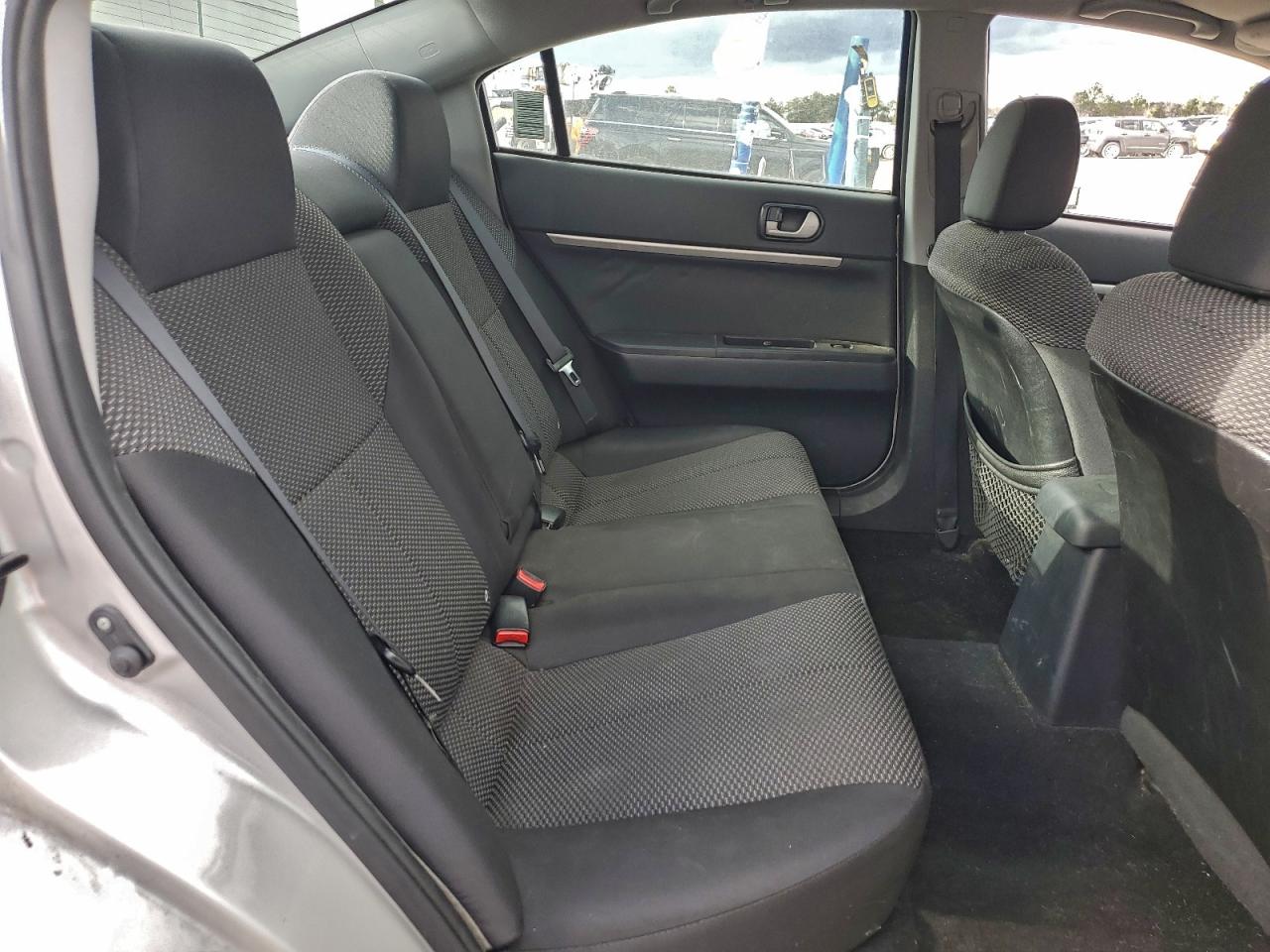 Mitsubishi Galant Fe Image 5