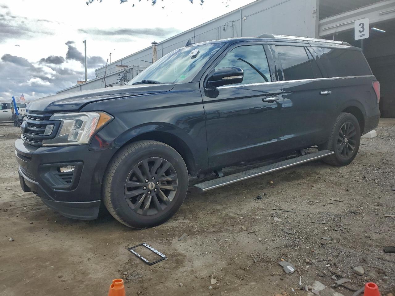 Ford Expedition Max Limited Image 1