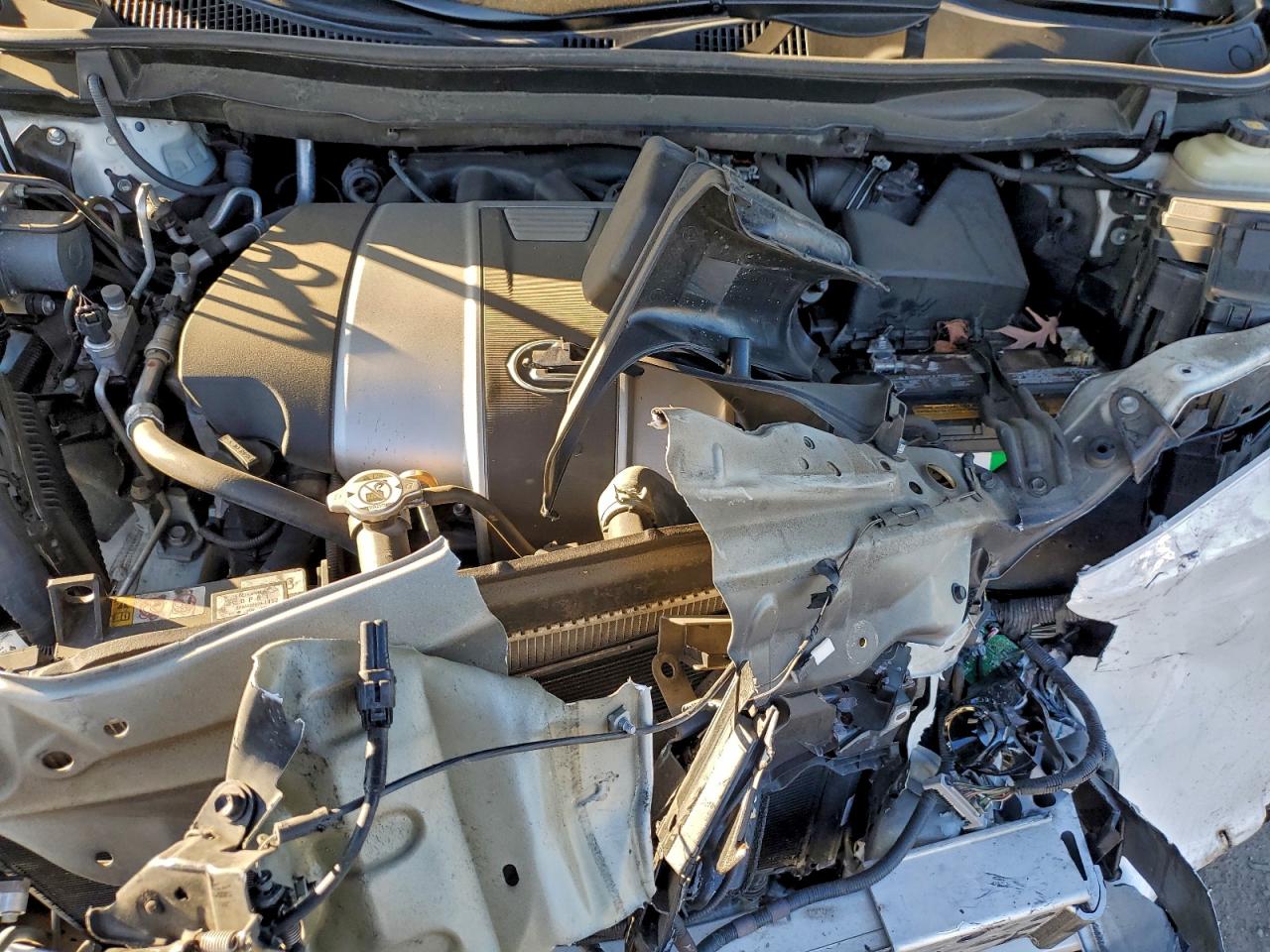 Lexus RX 350 Base Image 12