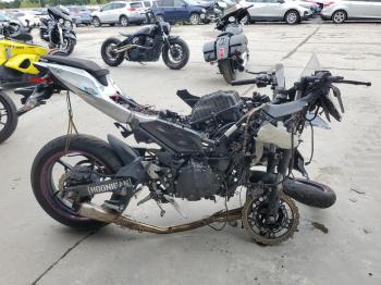  Salvage Kawasaki Ex400