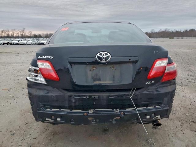 Toyota Camry Base Image 11