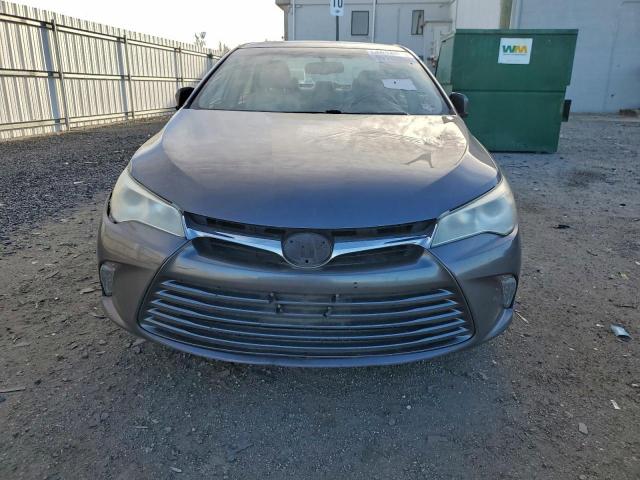 Toyota Camry Hybrid Image 4