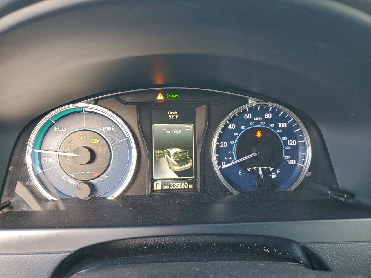 Toyota Camry Hybrid Image 9