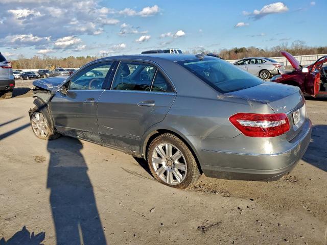 Mercedes-Benz E-Class 350 4matic Image 12