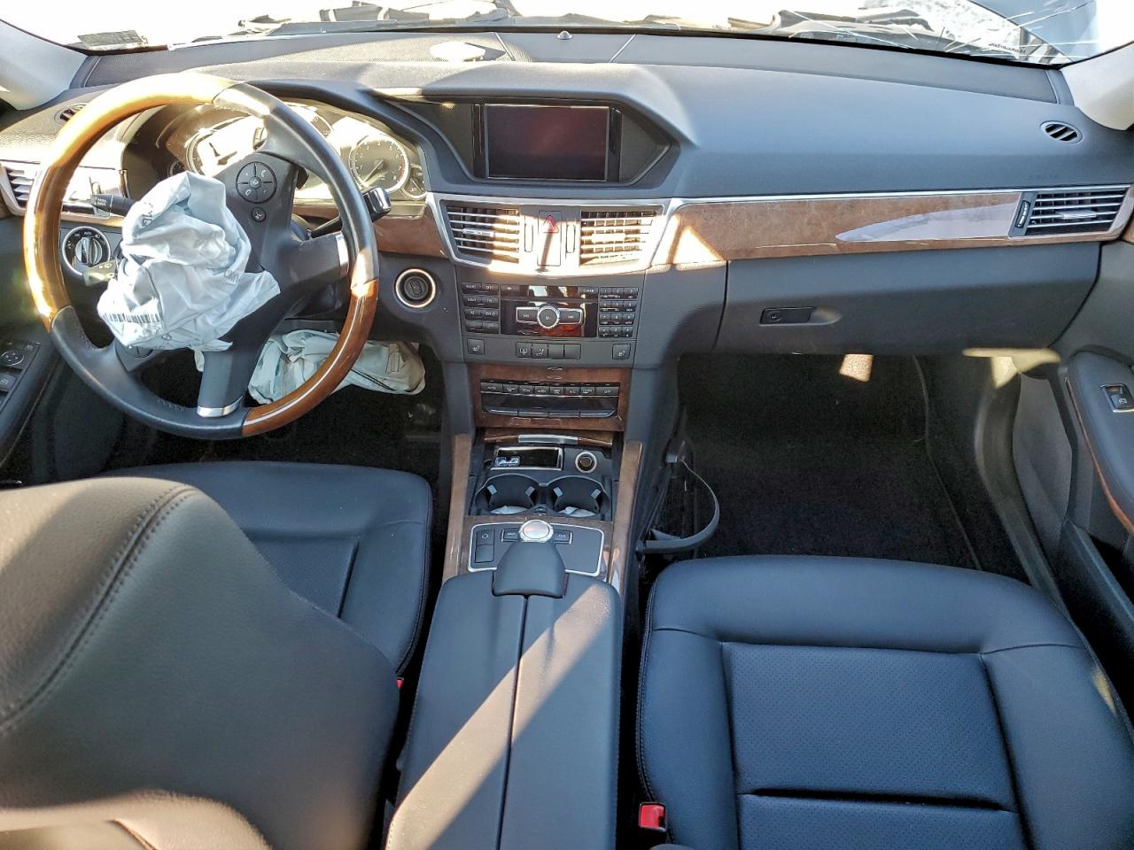 Mercedes-Benz E-Class 350 4matic Image 7