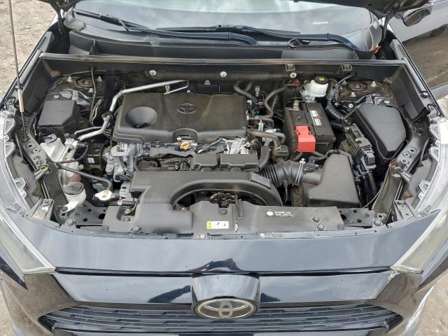 Toyota RAV4 Le Image 6