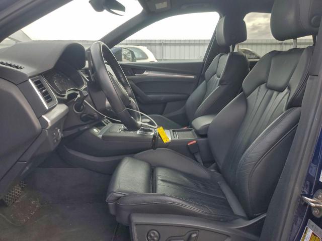 Audi Q5 Premium Image 11