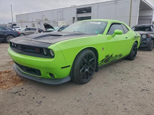 Salvage Dodge Challenger