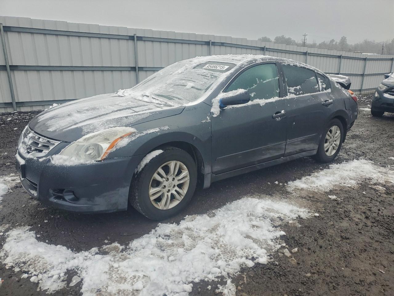Nissan Altima Base Image 1