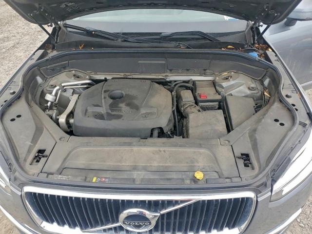 Volvo XC90 T6 Image 13
