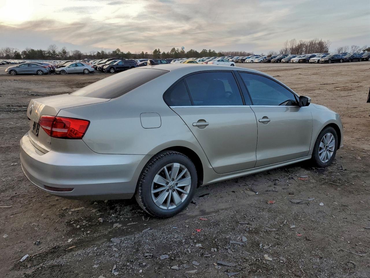 Volkswagen Jetta Se Image 6